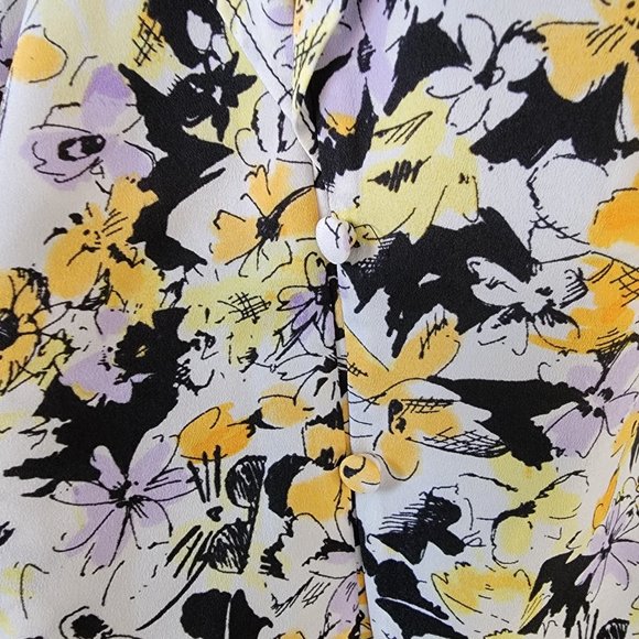 ❤️Karl Lagerfeld Paris Yagavi Ruffle Blouse Sleeveless Size Medium NWT ❤️ - Picture 12 of 12